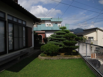 【庭】 | 企救丘一丁目26番18号（B-7）