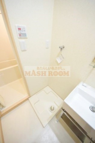 杉並区堀ノ内２丁目のアパートの独立洗面台