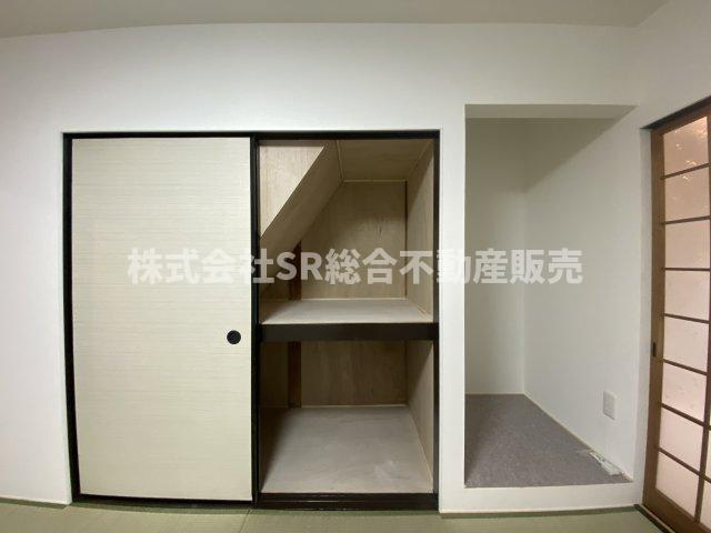 花園西町1丁目中古テラスハウスの収納|収納スペース豊富です♪