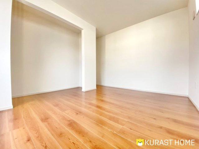 京都市西京区山田車塚町　新築戸建の洋室|洋室6.5帖