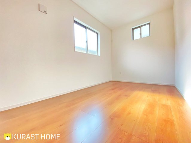 京都市西京区山田車塚町　新築戸建の洋室|洋室5.5帖