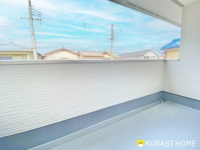 京都市西京区山田車塚町　新築戸建のバルコニー