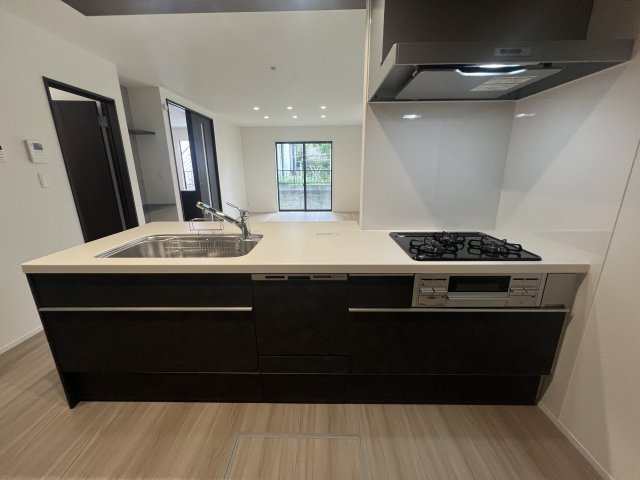町名からして何だか静かそう…その名の通りの閑静な立地【緑区竹山１丁目】新築戸建のキッチン|キッチンです