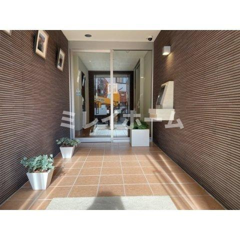 RAFFINEREGALOのロビー