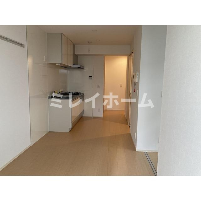 RAFFINEREGALOの居間・リビング