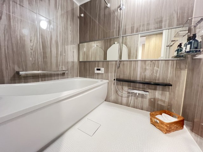 【浴室】西宮名塩ウィンディヒルズⅠ番館 