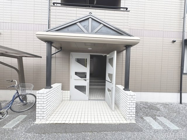 マンション・メルヴェーユのエントランス|エントランス☆彡