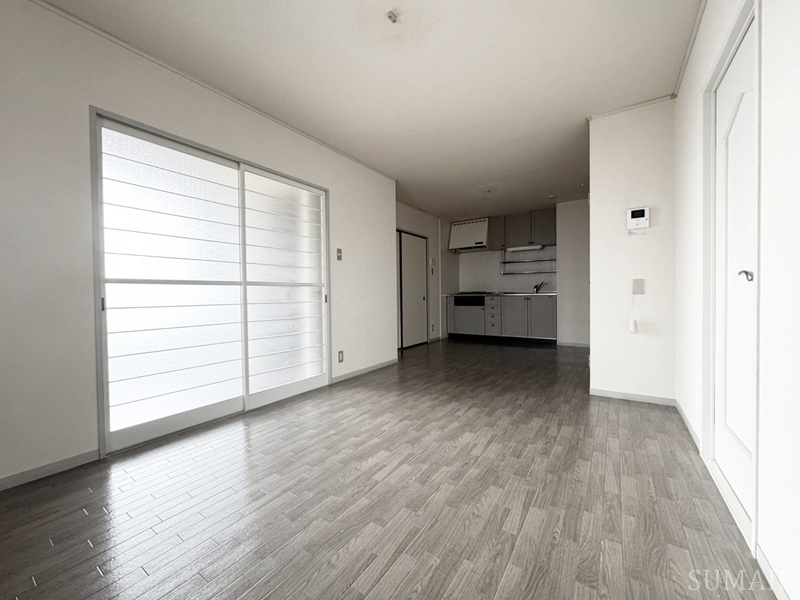 マンション・メルヴェーユの居間・リビング|LDK☆彡