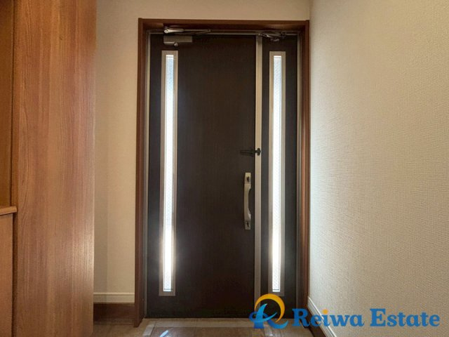 中古戸建　茅ヶ崎市東海岸南3丁目の玄関