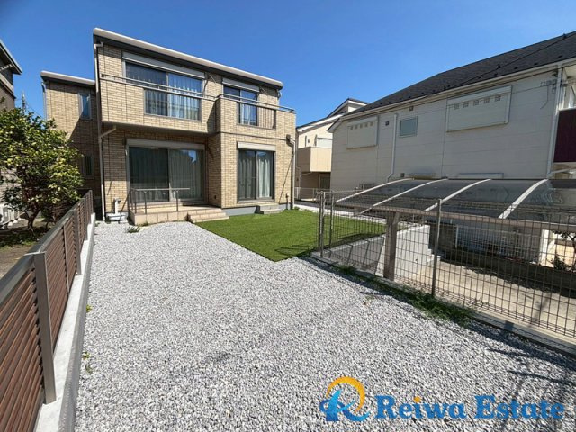 中古戸建　茅ヶ崎市東海岸南3丁目の庭|陽当たりの良い南向きのお庭◎