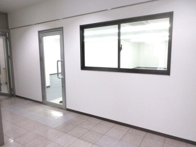 【玄関】 | サンローゼビル