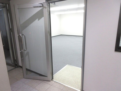 【玄関】 | サンローゼビル