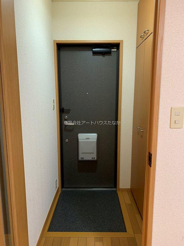 グローリAYIIの玄関