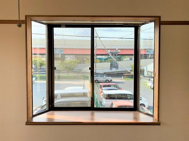 サンハイツイワミの展望|出窓