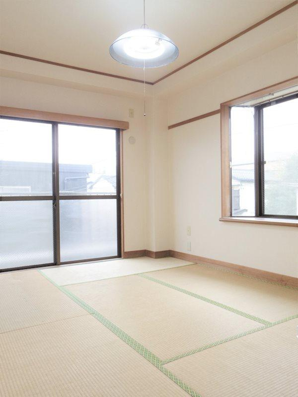 サンハイツイワミのその他|6畳和室