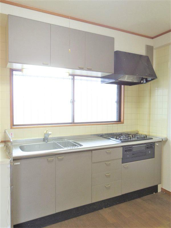 サンハイツイワミのキッチン