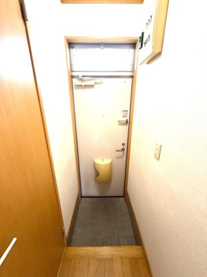 【玄関】 | みどりヶ丘ハイツ