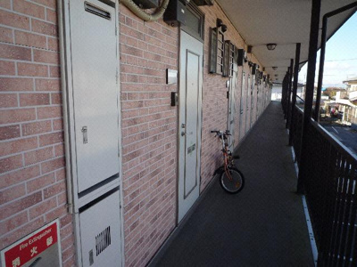 【エントランス】 | みどりヶ丘ハイツ | エントランス部分