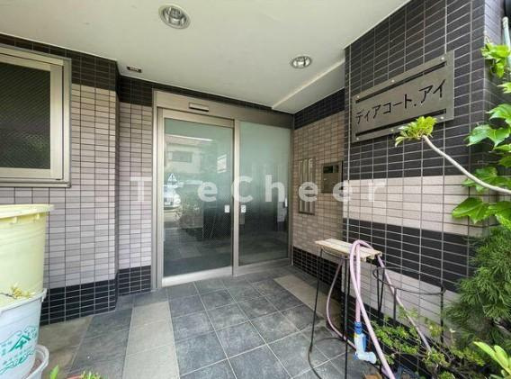 ディアコートアイのエントランス