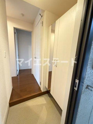 【玄関】 | ライジングサン西宮 B棟