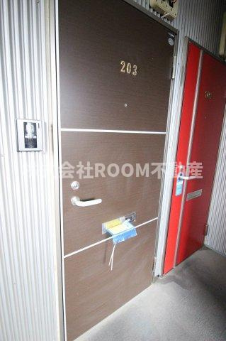 スペースⅦの玄関