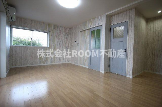 スペースⅦの洋室