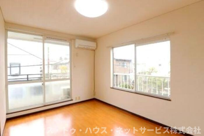 アネックスＵ　１の居間・リビング