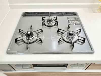 【その他】 | 裾野市茶畑 9期 新築一戸建て A号棟 | 3口コンロです