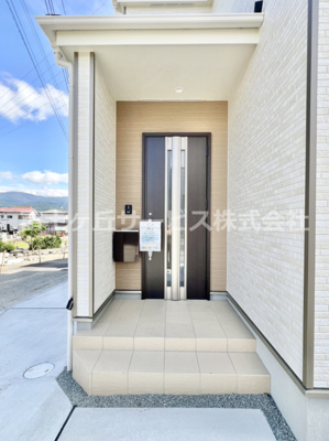 【エントランス】 | 裾野市茶畑 9期 新築一戸建て A号棟 | エントランスです