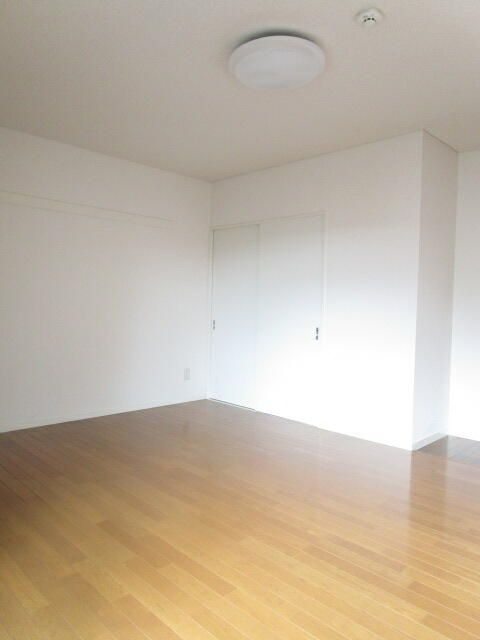 グレンドーラの寝室