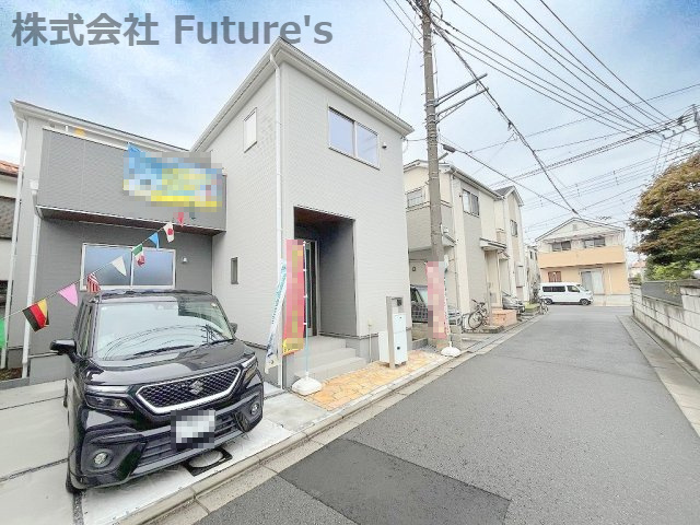 八潮市伊草1丁目　新築戸建　全1棟の前面道路含む現地写真|前面道路含む現地写真です。