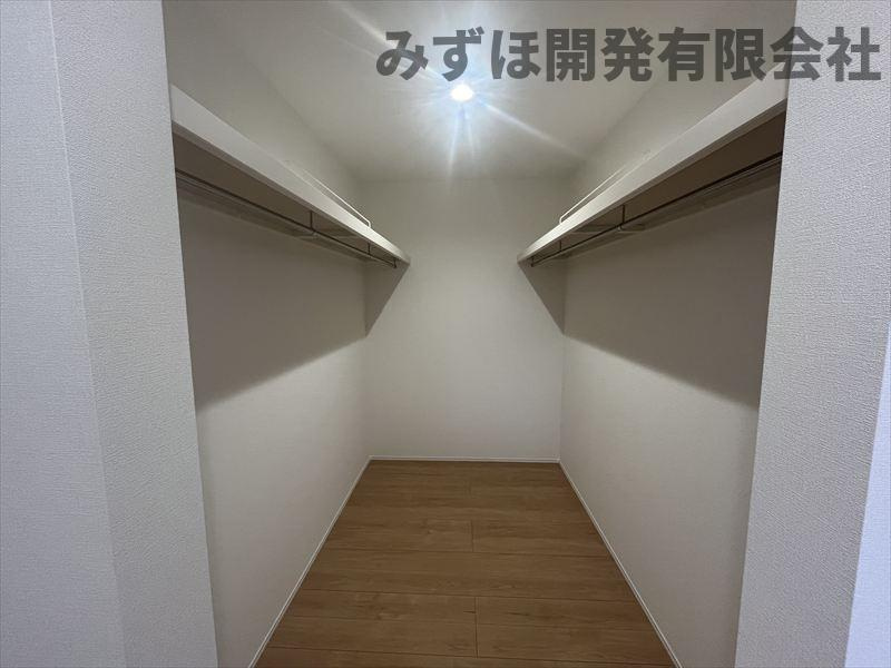 東根市中央東2丁目2-10の収納