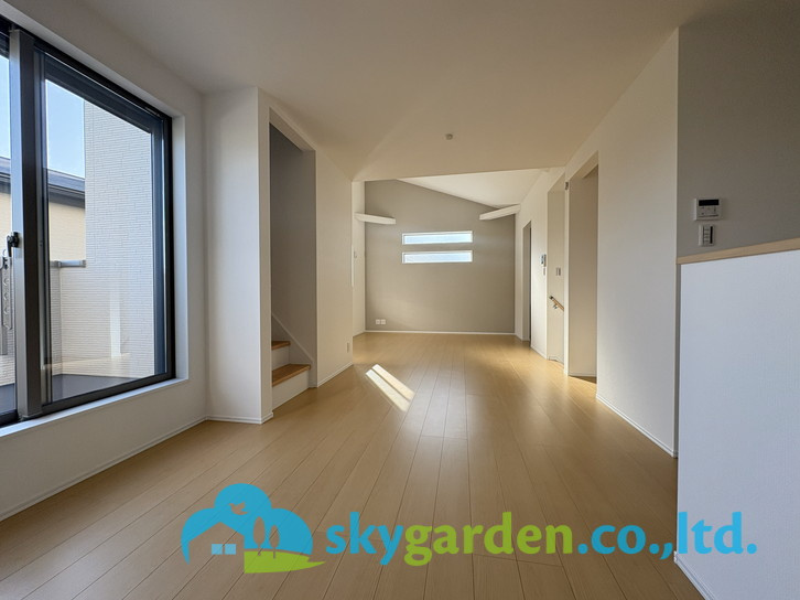 藤沢市辻堂東海岸1丁目3期　新築戸建　全2棟1号棟の居間・リビング