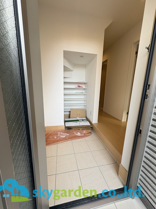 藤沢市辻堂東海岸1丁目3期　新築戸建　全2棟1号棟の玄関|シンプルで使いやすい玄関です