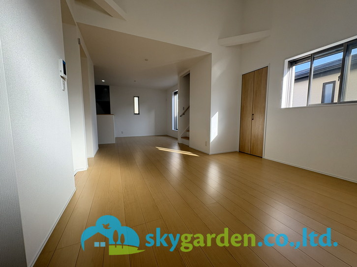 藤沢市辻堂東海岸1丁目3期　新築戸建　全2棟1号棟の居間・リビング|こちらの居間で趣味の時間をお楽しみください