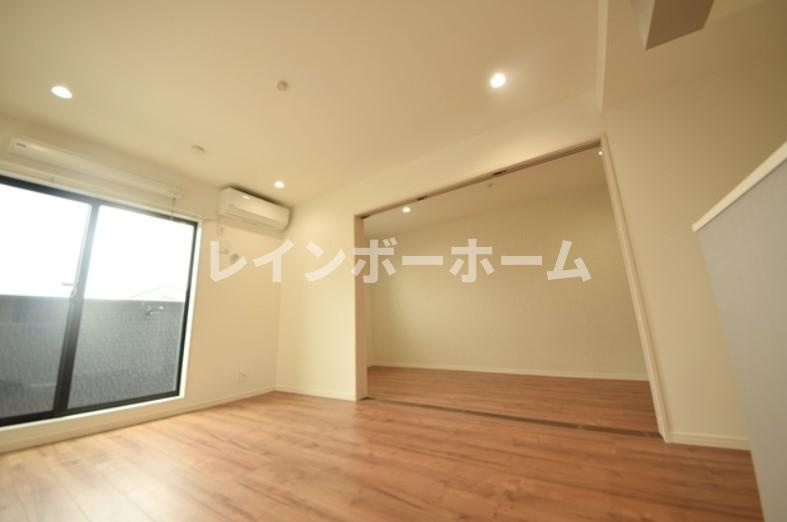 流山市南流山６丁目のアパート