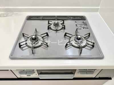 【その他】 | 裾野市桃園 新築一戸建て | 3口コンロです