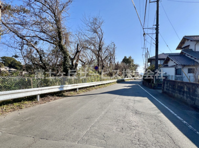 【前面道路含む現地写真】 | 裾野市桃園 新築一戸建て | 前面道路含む現地写真です