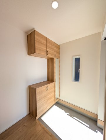 【玄関】 | ブルーミングガーデン高崎市箕郷町上芝ー①