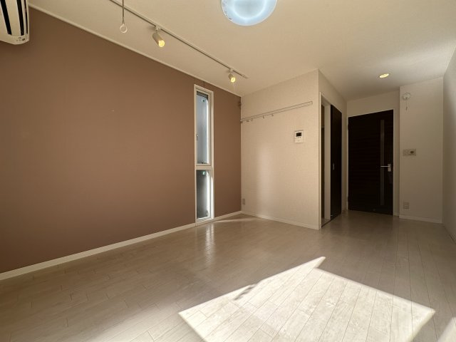 川崎市麻生区高石３丁目の賃貸マンションの居間・リビング|別部屋参考