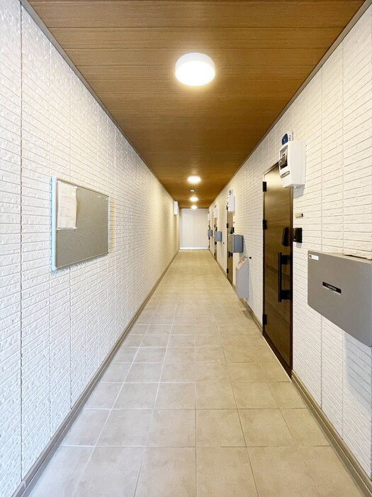 グラナーデ高野台のロビー