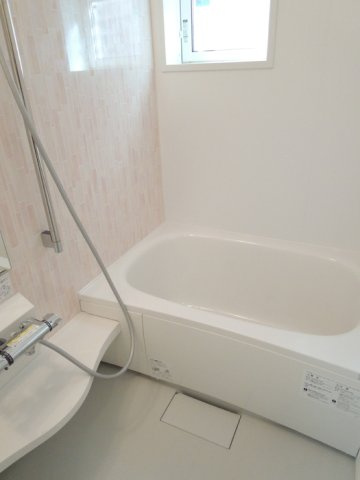 ウェルドの浴室