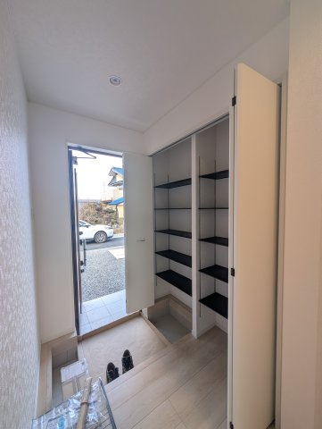 【玄関】 | クレイドルガーデン高崎市箕郷町白川第2ー②