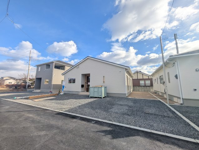 【前面道路含む現地写真】 | クレイドルガーデン高崎市箕郷町白川第2ー②