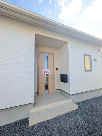 【玄関】 | クレイドルガーデン高崎市箕郷町白川第2ー①
