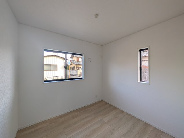 【洋室】 | クレイドルガーデン高崎市箕郷町白川第2ー⑥