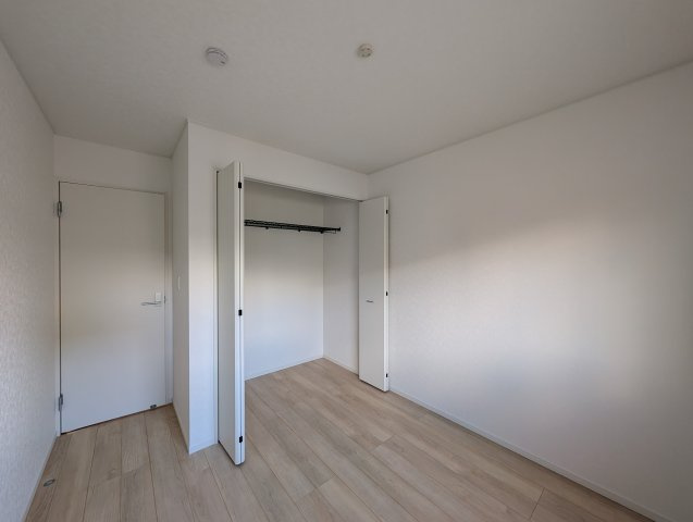 【洋室】 | クレイドルガーデン高崎市箕郷町白川第2ー⑥