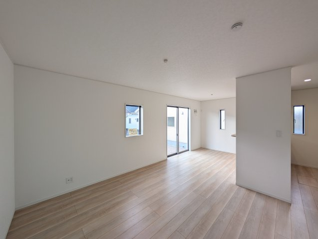 【前面道路含む現地写真】 | クレイドルガーデン高崎市箕郷町白川第2ー④