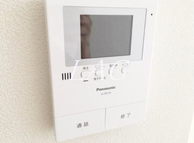 【セキュリティ】 | オークハウス洗足 | モニター付インターホンです。