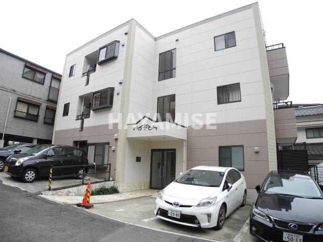 Ｏｍｂｒａｇｅの外観